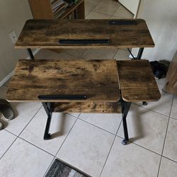 Mobile Standing or Sitting Desk