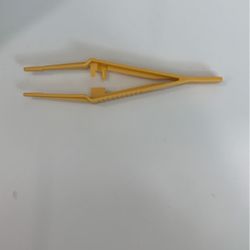 Yellow ZooMed Reptile Feeding Tongs 