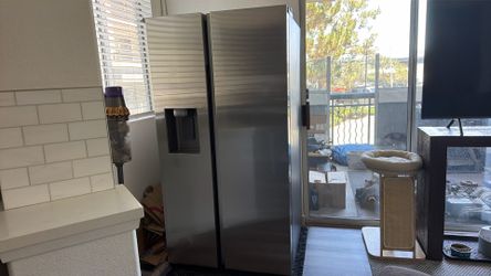 Samsung 36” wide 27.4” side by side refrigerator