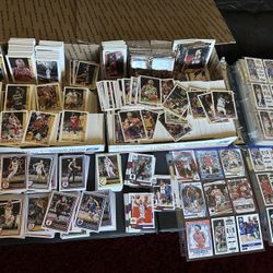Lot of 4000+ Basketball Cards
