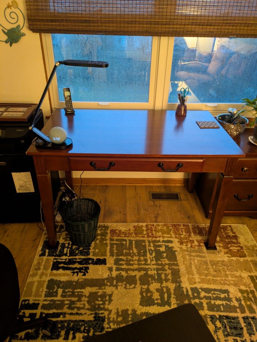 Wood Desk. Good Condition. Computer/Writing/Library Desk.
