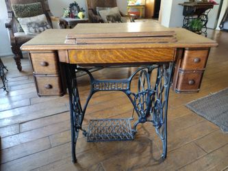 Antique Singer Sewing machine