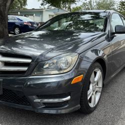 2013 Mercedes Benz C250 Coupe 