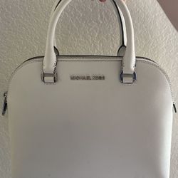 BRAND NEW Michael Kors Purse