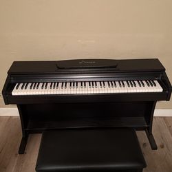 SELLING QUICK!!!! Donner ddp-300 electric piano W bench/storage