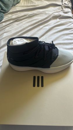 Adidas /fear of gods blk/gry. Size 11s
