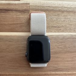 Apple Watch SE 