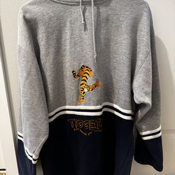 Winnie the Pooh - Tigger Sweatshirt