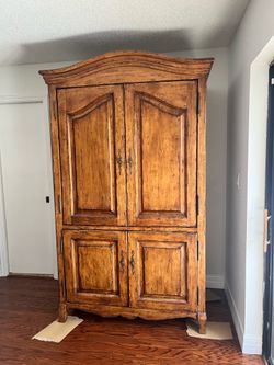 Large antique dresser/Entertainment unit