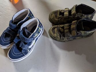 Boys vans sneakers size 13
