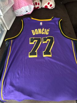 LAKERS DONČIĆ JERSEY