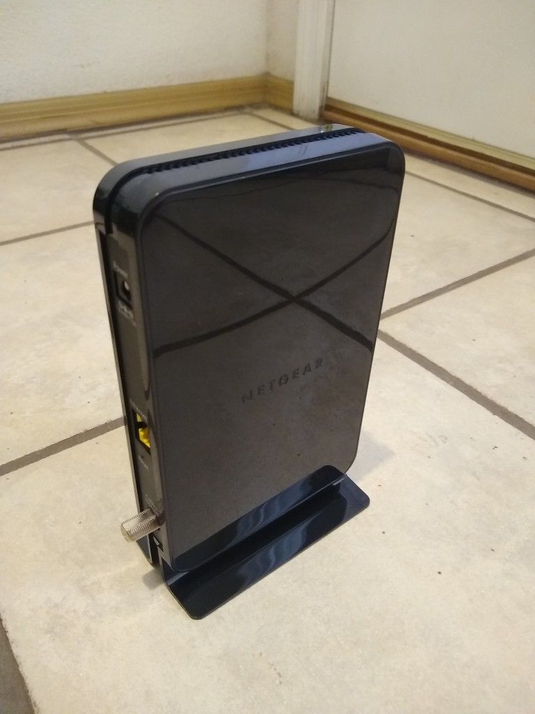 NETGEAR CM500 Cable Modem
