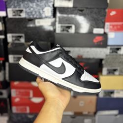 Nike Dunk Low “Panda” Size 8.5