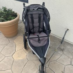 Single Owner Used Bob Stroller With Drink Holder