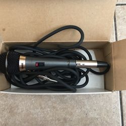 YAMAHA 303PRO DYNAMICS VOCAL MICRO PHONE $30 