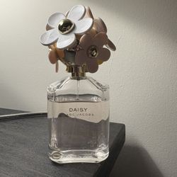Daisy Marc Jacobs 