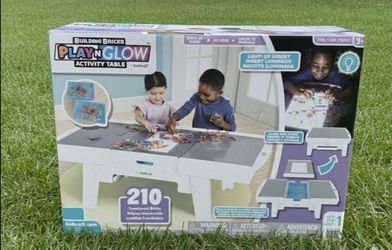 KidKraft Building Bricks Play ’N Glow Activity Table -  Brand New