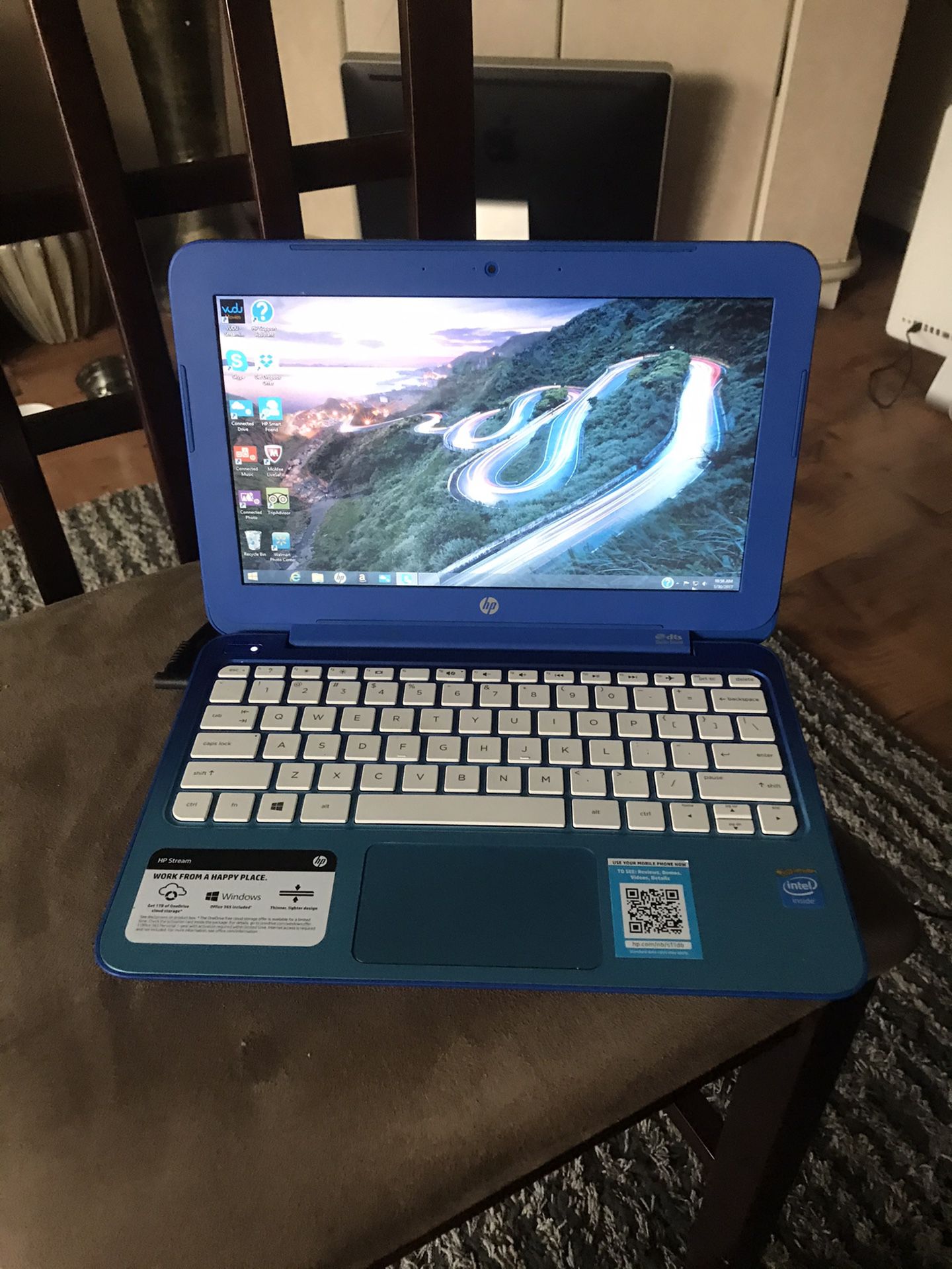 Hp laptop ( not a touchscreen)