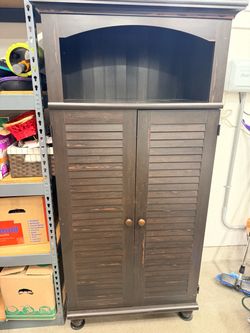 Armoire/Computer Desk