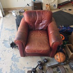 FREE ARMCHAIR / COUCH