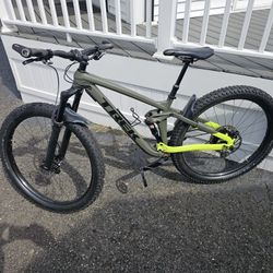 Sell Moutain Bikes 