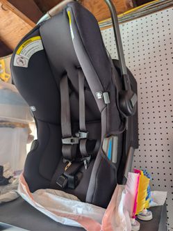Nuna baby car seat