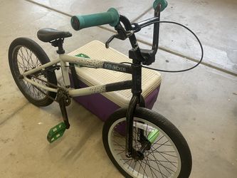 Kink BMX Bike (8-14yo)
