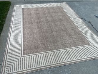 Large Border Pattern Machine Washable Area Rug (8’x10’)