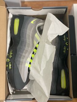 Nike AirMax 95’s & Jersey