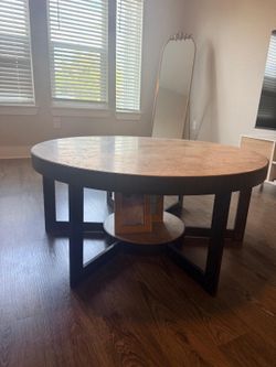 Vendo mesa de centro en marmol !