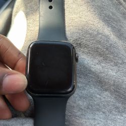 Apple Watch SE