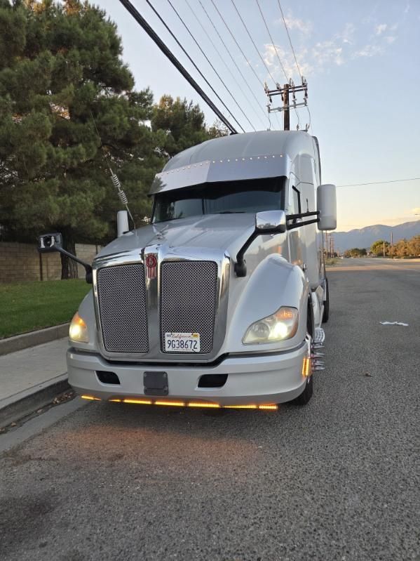 2015 Kenworth T680