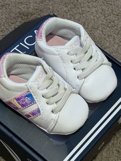 Baby shoes