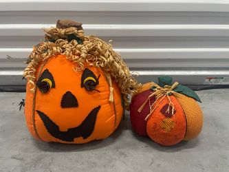 Set Of 2 Vintage Fabric Pumpkins 🎃$35 For BOTH🎃