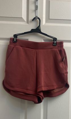 Brand new scuba knit shorts size M