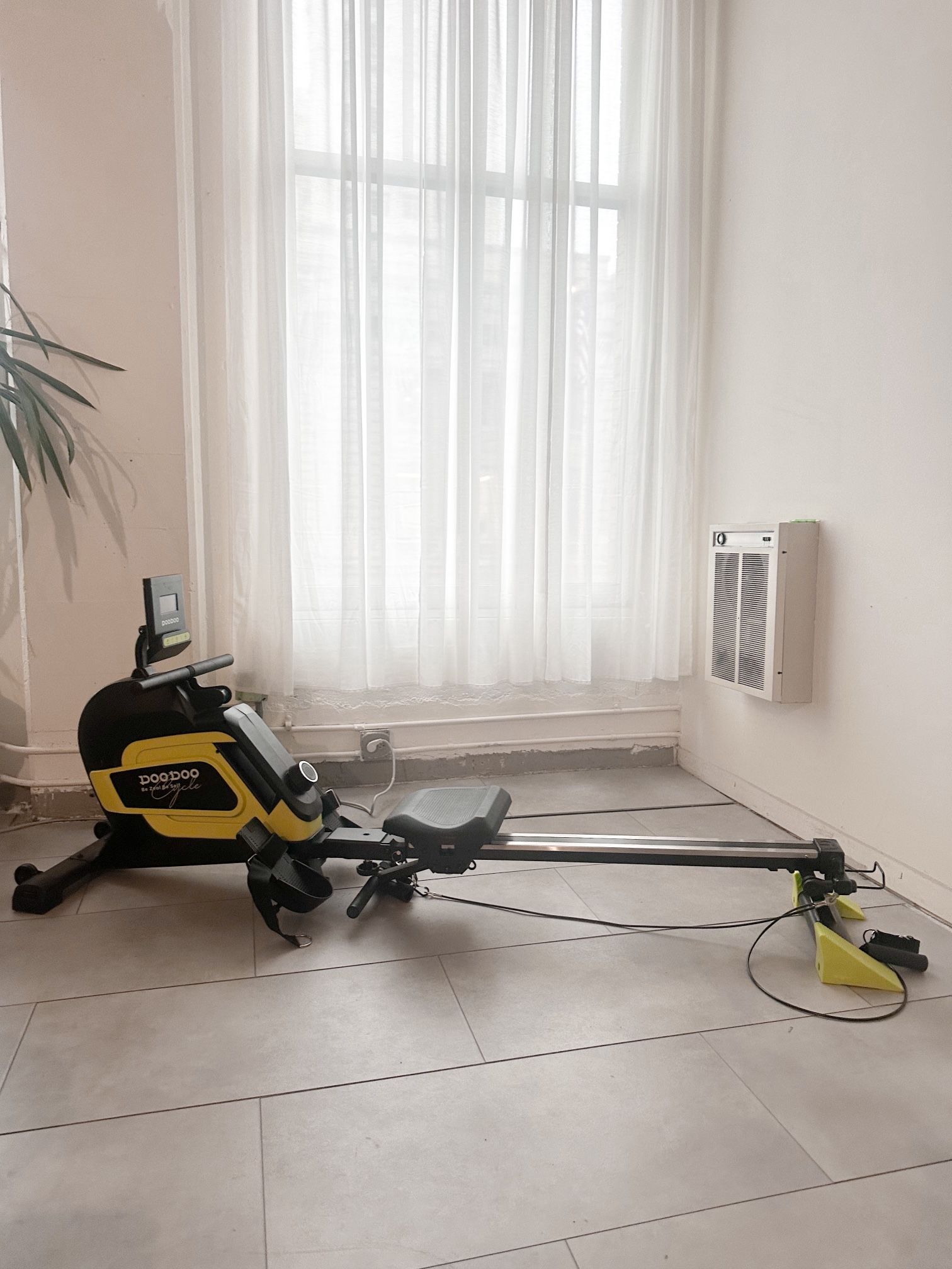 Pooboo Magnetic Rowing Machine with Combination Strength