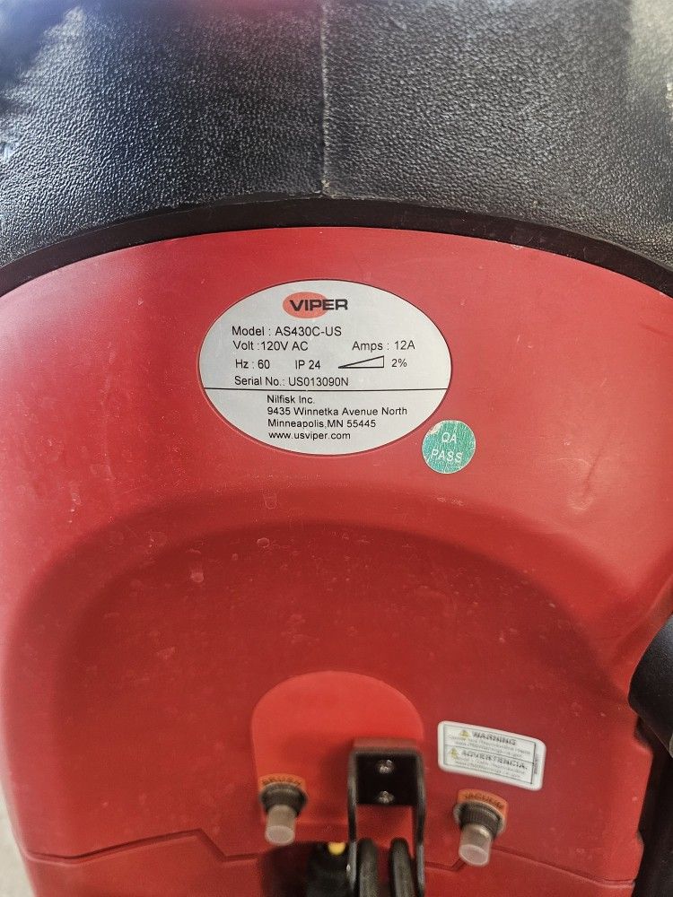 Viper® AS430C Electric Automatic Floor Scrubber - 65' Power Cord, 17" Brush, 13 Gallons