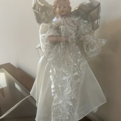 Vintage Animatronic Moving Light-Up  Porcelain Angel Christmas Tree Topper 
