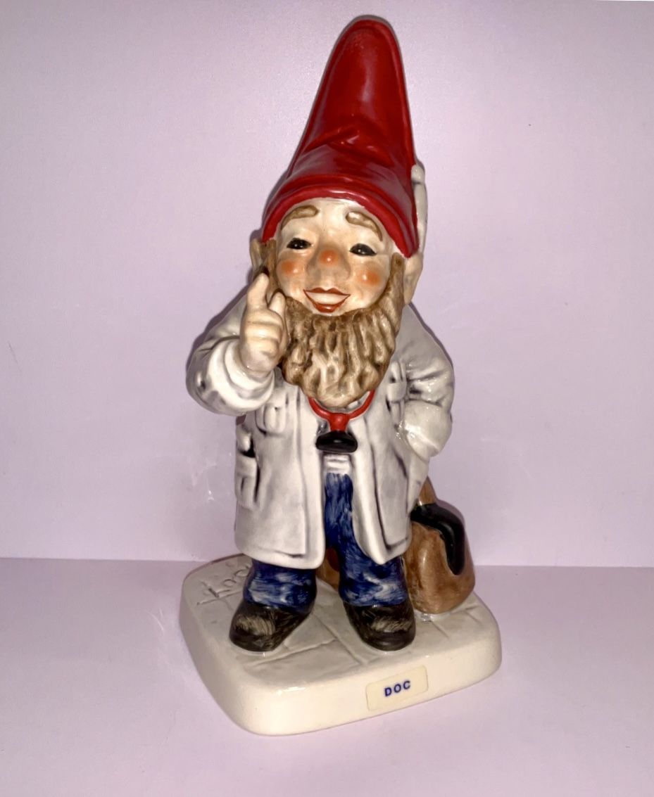 Vintage Goebel Co-Boy Gnome "Doc The Doctor" 1979 Nice!