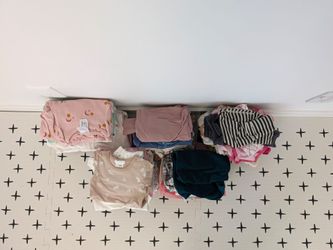 90 cents  per item - Baby girls clothing 0-6M