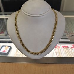 14k Gold Cuban Links Necklace 23.4 Grams 22 Long Layaway Available 10% Dwon If You Interested Please Make Sure You Ask For Maribel Thank You 