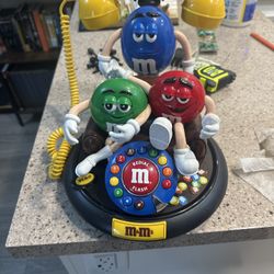 M&M Phone