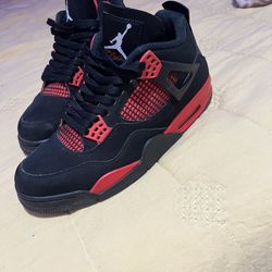 Jordan 4 red thunder size 10