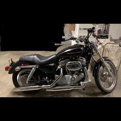 Harley Davidson 883 Sportster