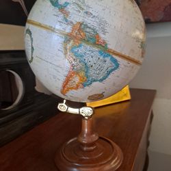 Globe 14 dia, wood & brass