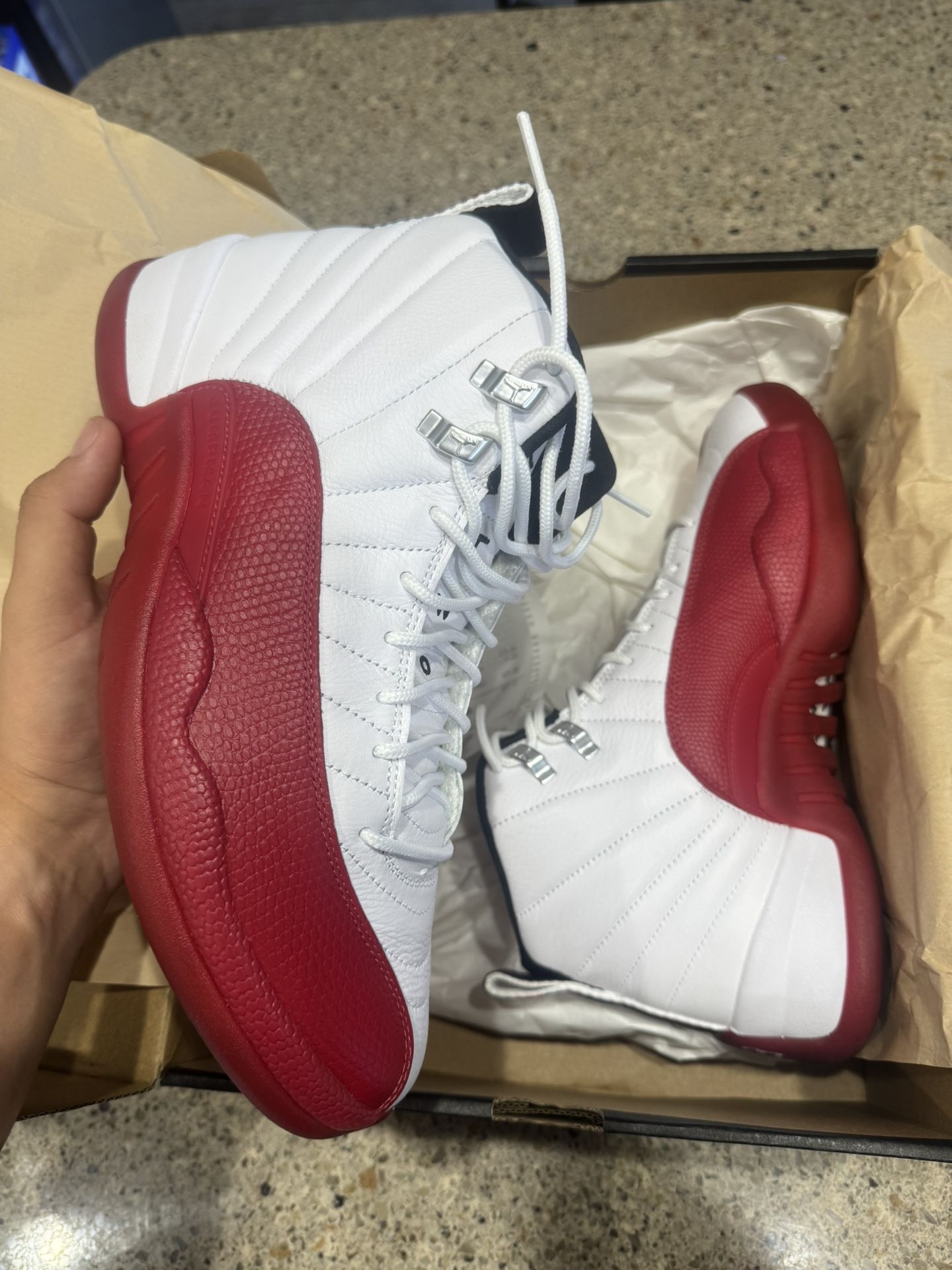 Air Jordan Retro 12 Cherry Red Size 10 Men’s