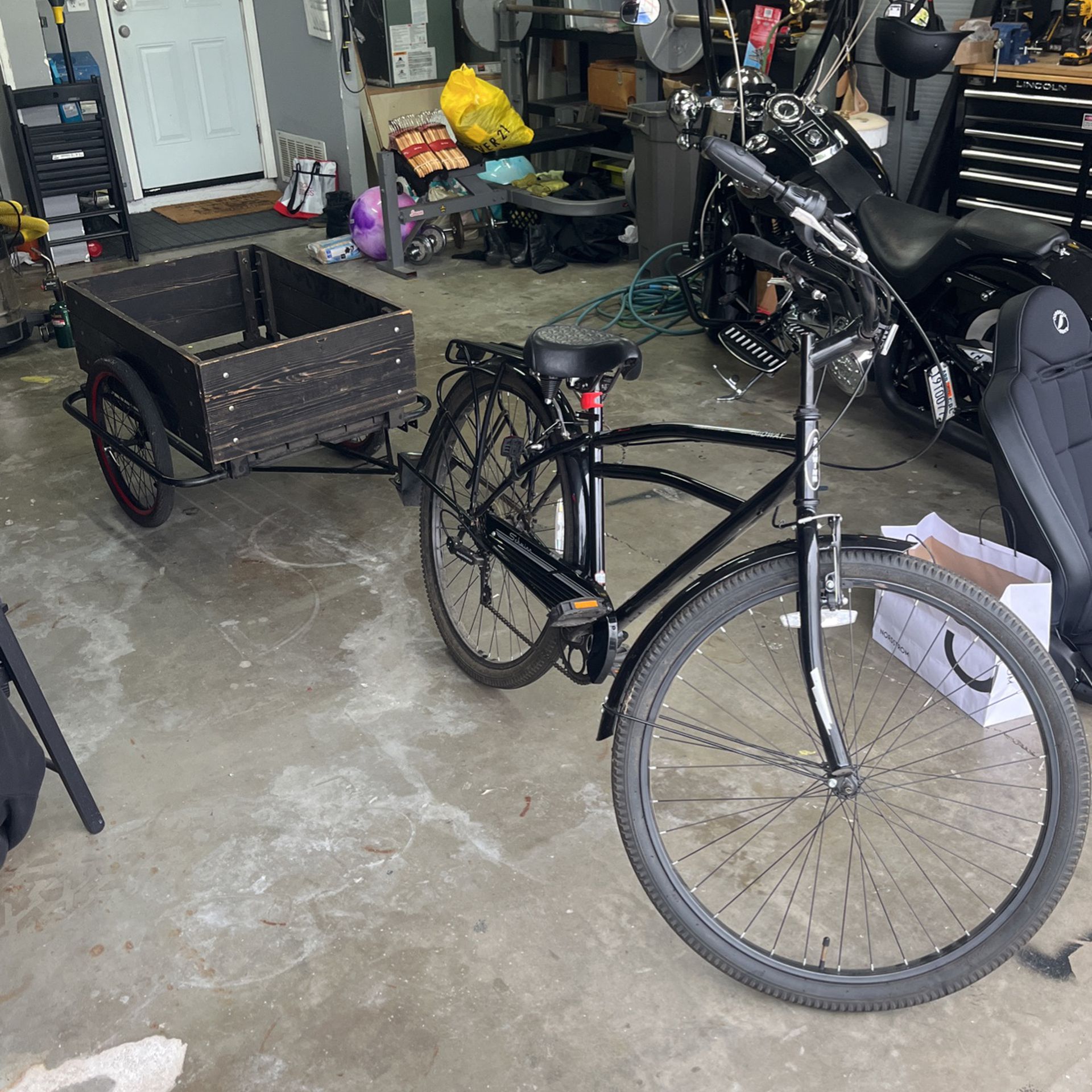 Schwinn Midway 29” Man’s bike With Custom Trailer