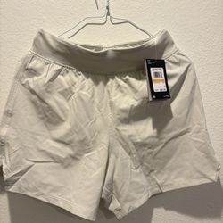 Under Armour Running Short