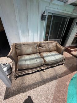 Free couch