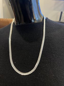 Sterling Silver Ladies Serpentine Necklace…new